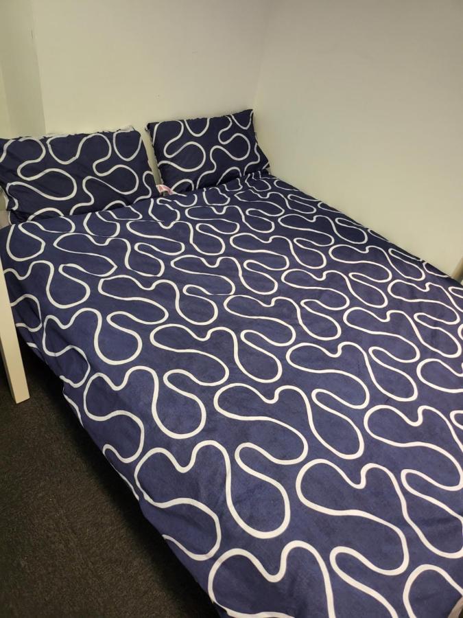 The Crash Room In East Croydon Extérieur photo